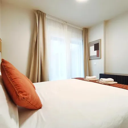 2 Hab Catedral Ii, Terraza, Parking, Centro *