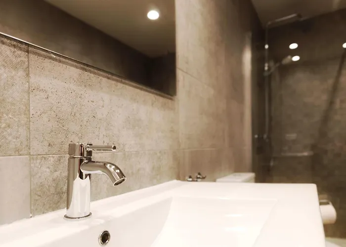 2 Hab Catedral Ii, Terraza, Parking, Centro * Valladolid